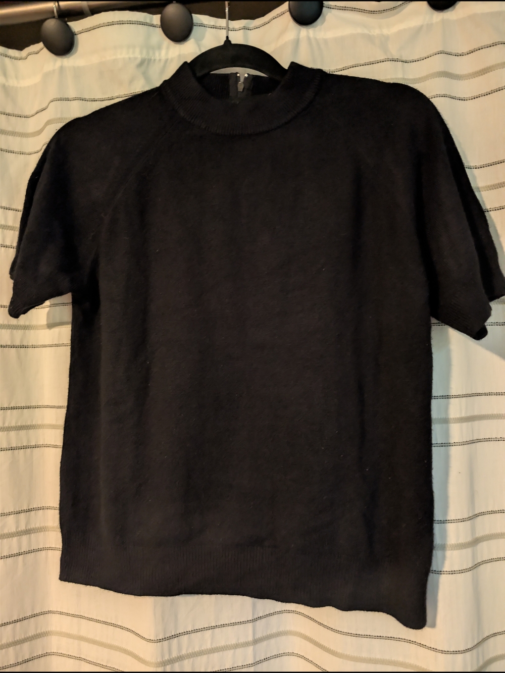 Designers Originals Black Short-Sleeve Knit Top